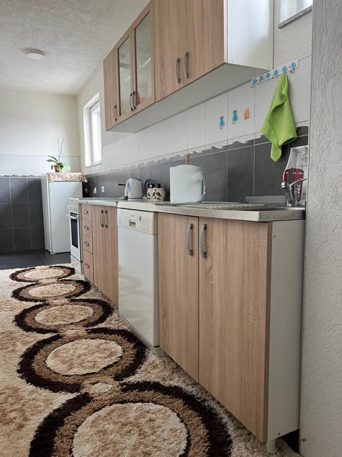 Апартаменты Apartman Centar Нови-Пазар Экстерьер фото